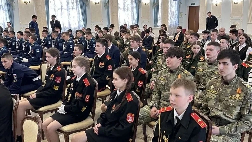 Кадеты лицея Булгаково получили знаки «Юный Ворошиловский стрелок»