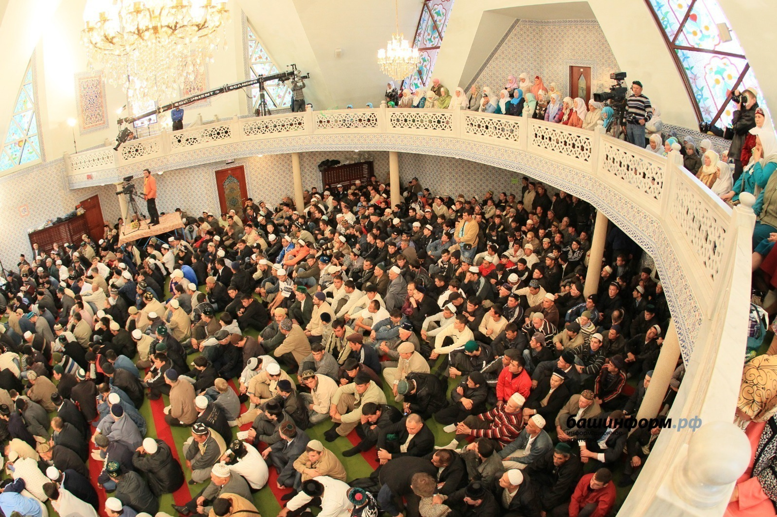 Глава Башкирии поручил качественно подготовиться к празднику Курбан-байрам