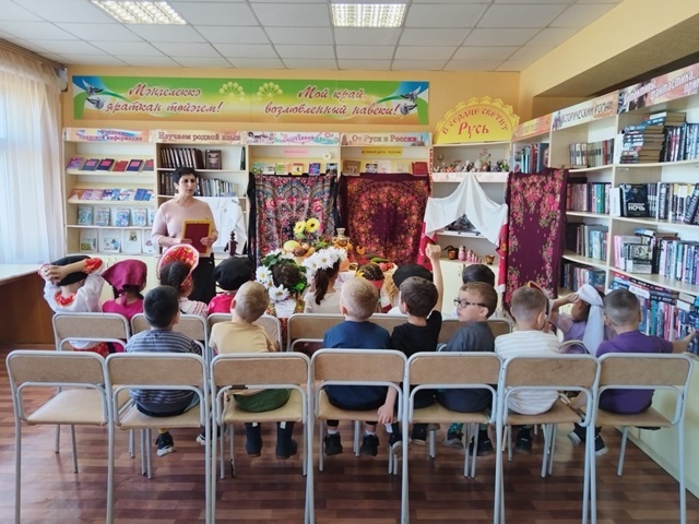 В детском саду «Рябинушка» села Красный Яр прошел праздник осени