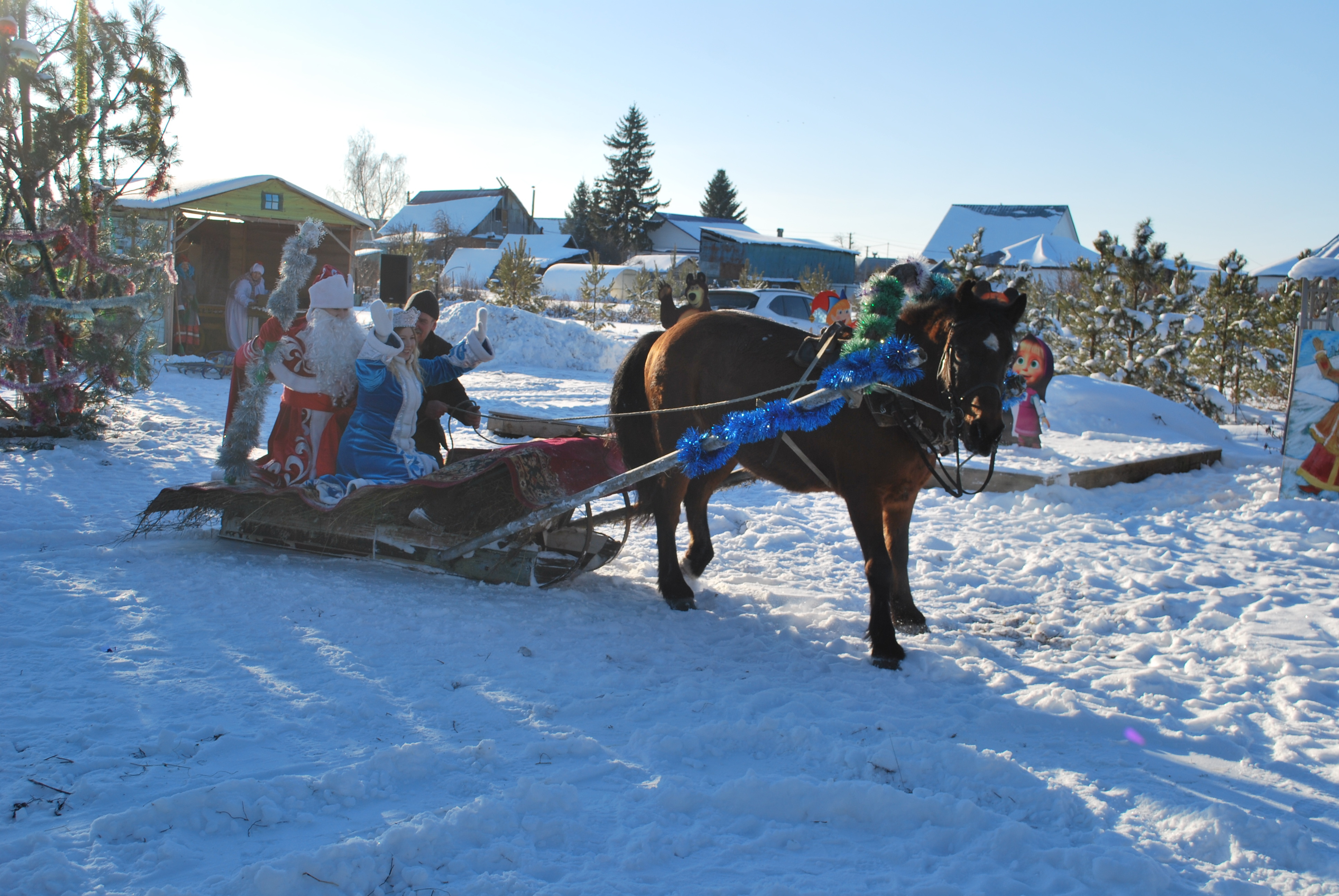 В селе Красный Яр открылась резиденция Деда Мороза