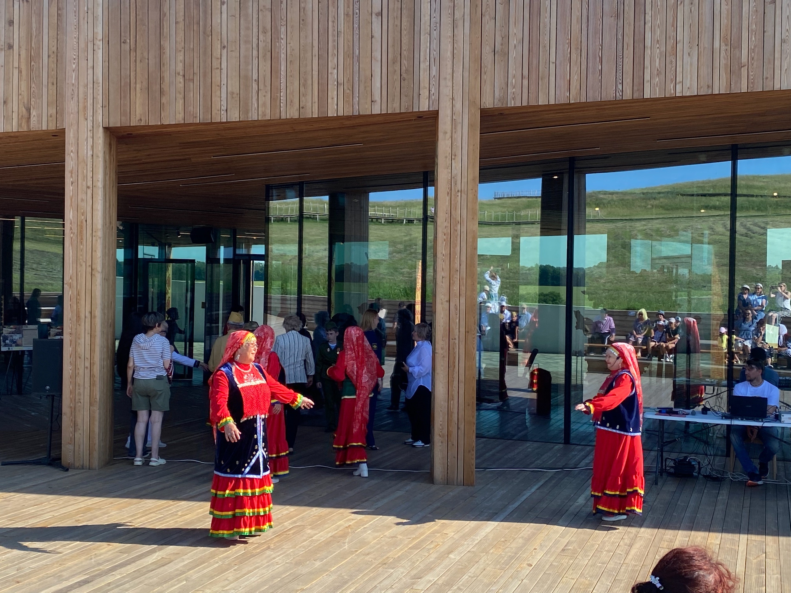 Коллективы Уфимского района выступили в музее «Тура-хан»