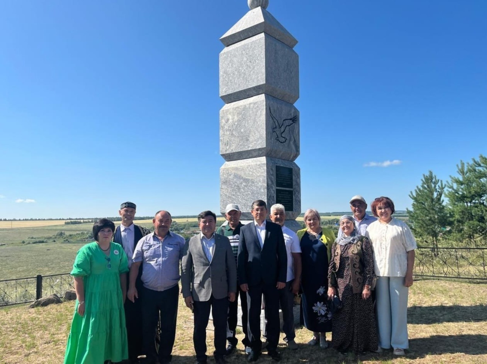 В Стерлибашевском районе Башкирии открыли памятник героям 1812 года