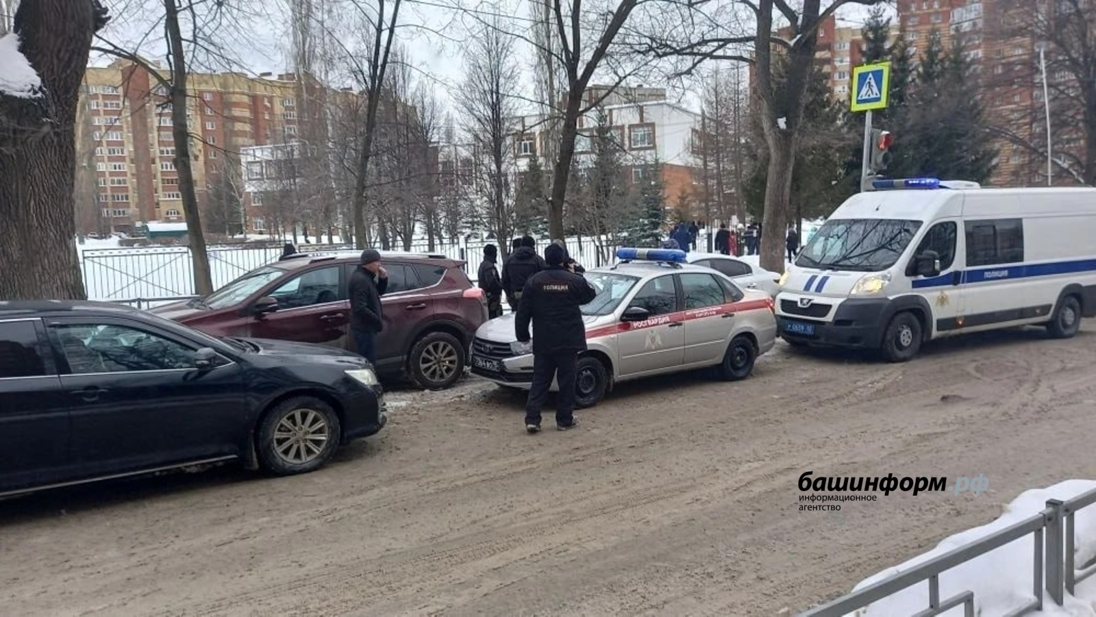 Глава Башкирии прокомментировал инцидент со стрельбой в школе в Уфе