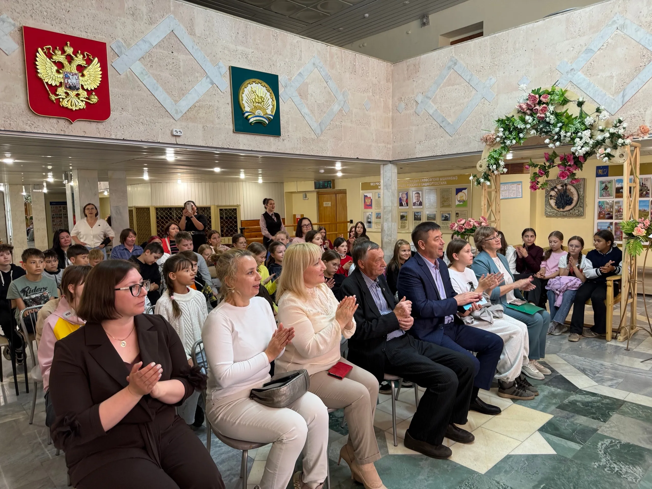 Читатели и писатели Уфимского района встретились на IV Международной ярмарке