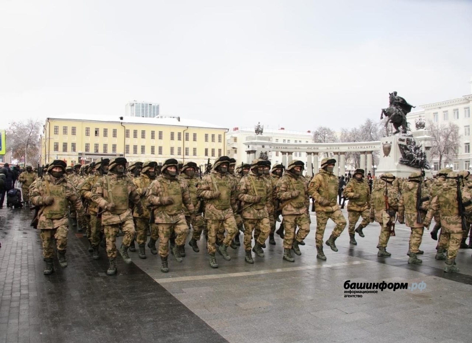 В Башкирии проводили на спецоперацию бойцов батальона Салавата Юлаева
