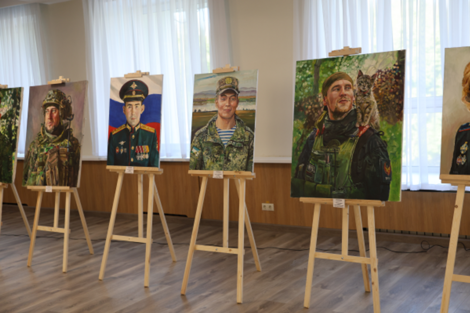 В Уфе состоялось открытие выставки «СВО и Герои»