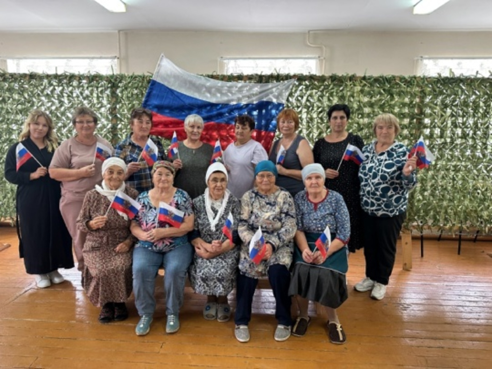 В селе Уфимского района провели патриотический флешмоб