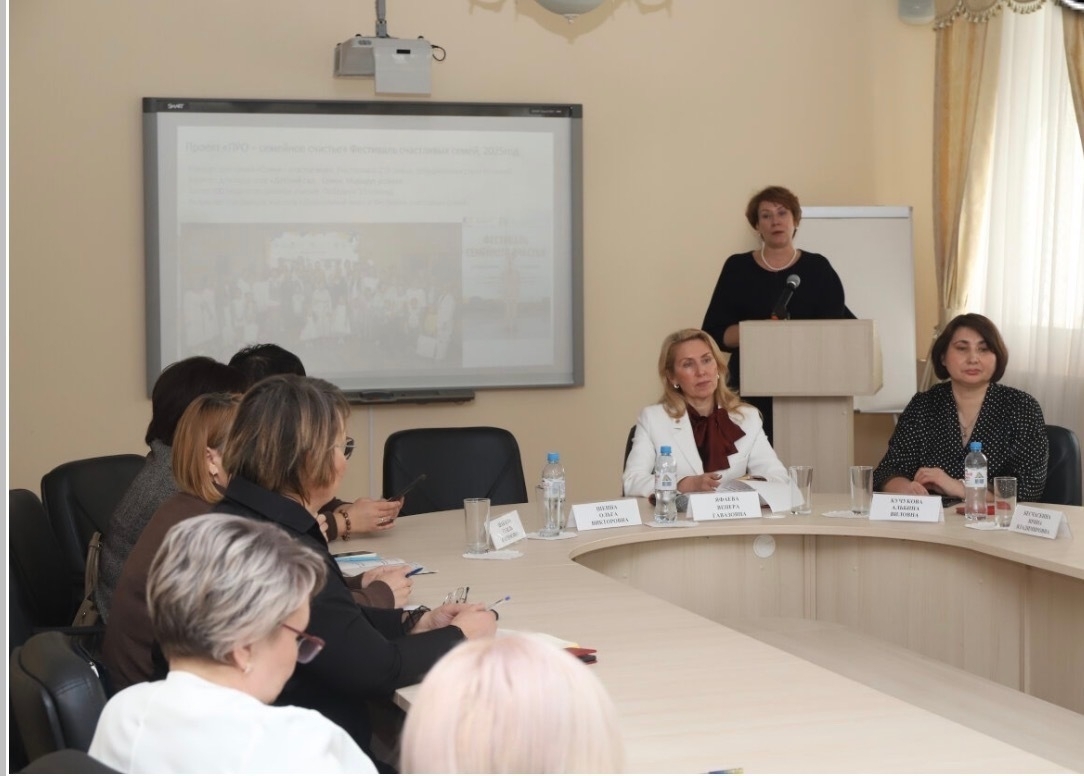 Педагог из Жуково получила нагрудный знак «Отличник образования»