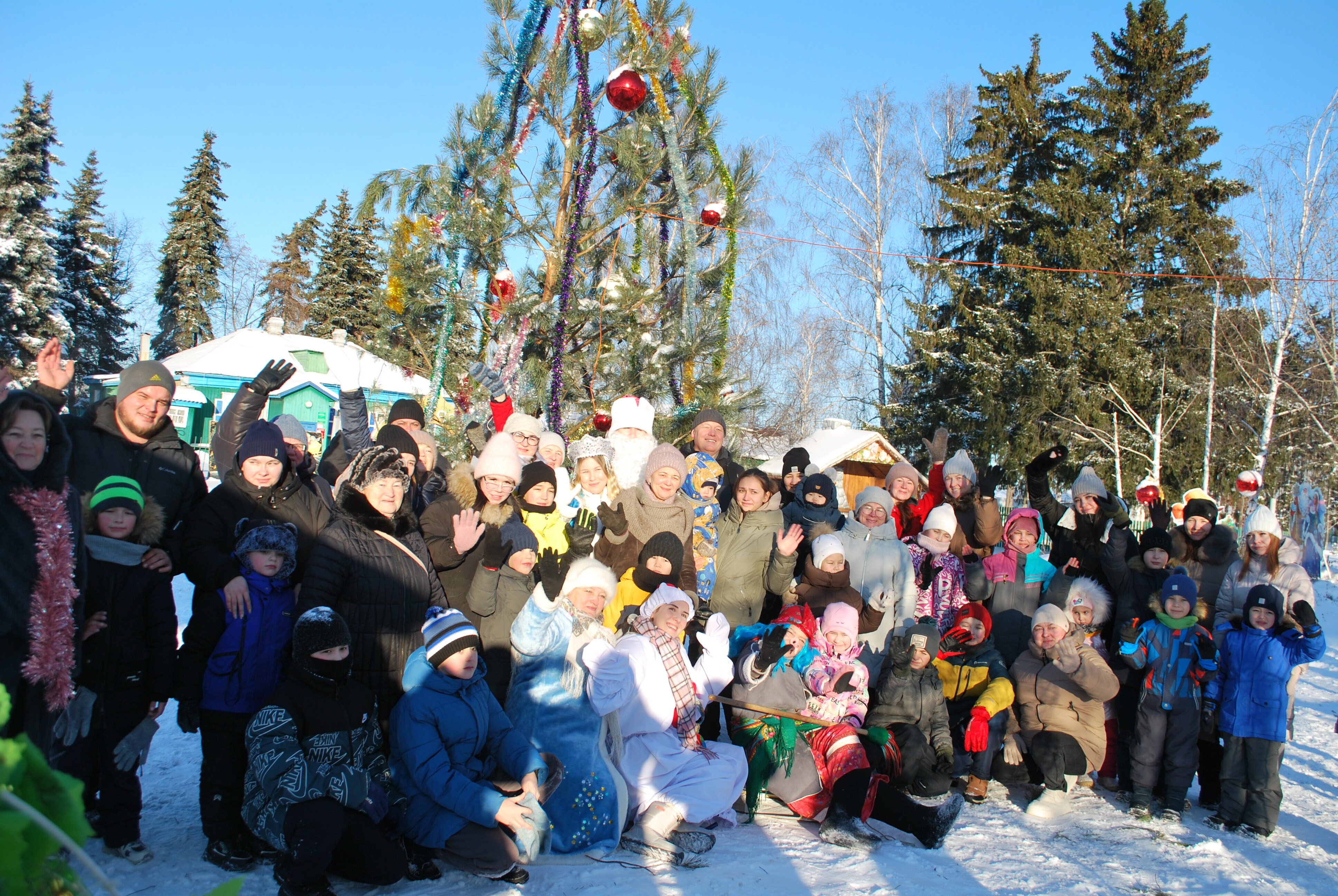 В селе Красный Яр открылась резиденция Деда Мороза