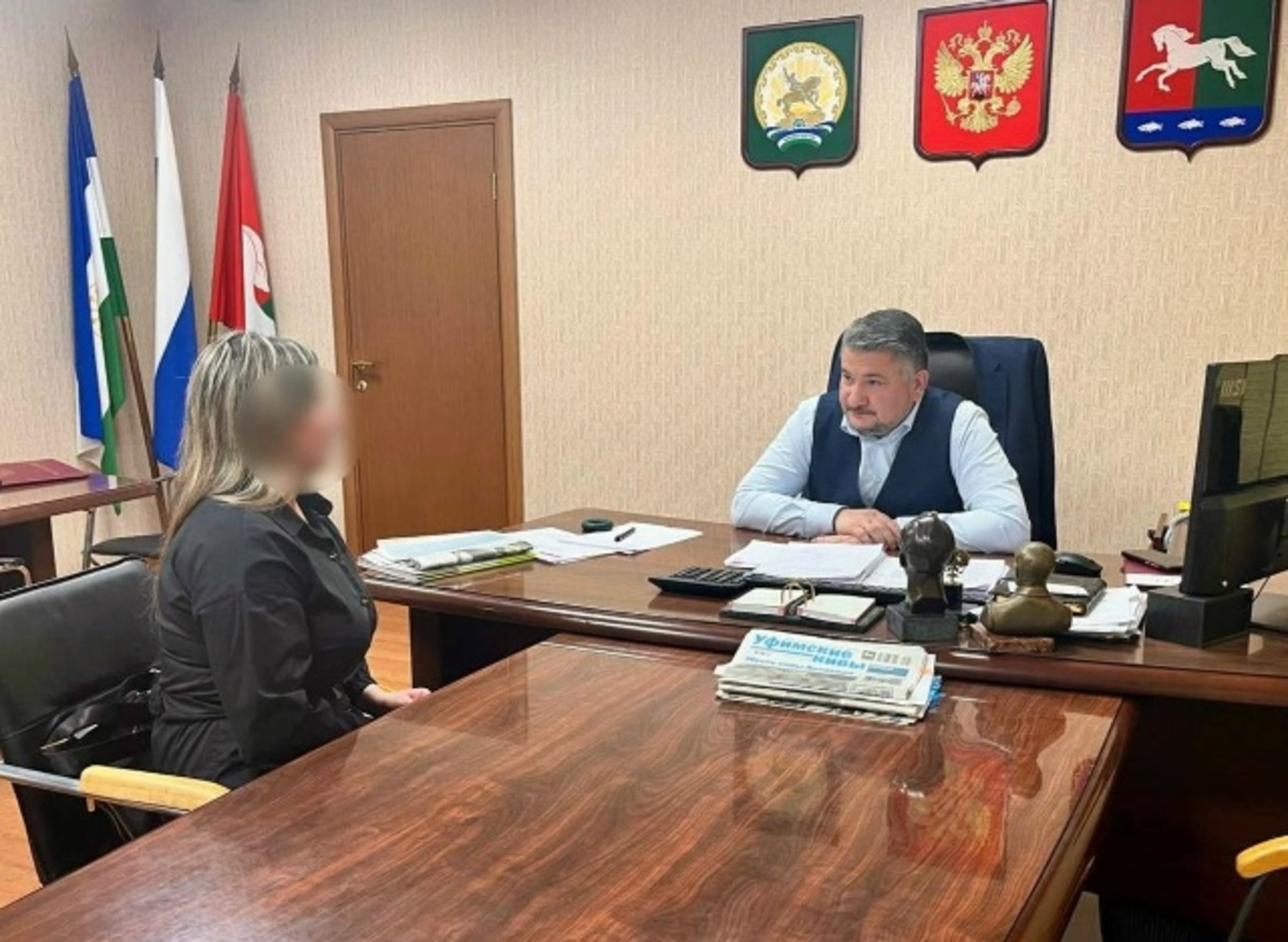 Глава администрации Уфимского района встретился с участницей СВО «Мэри»