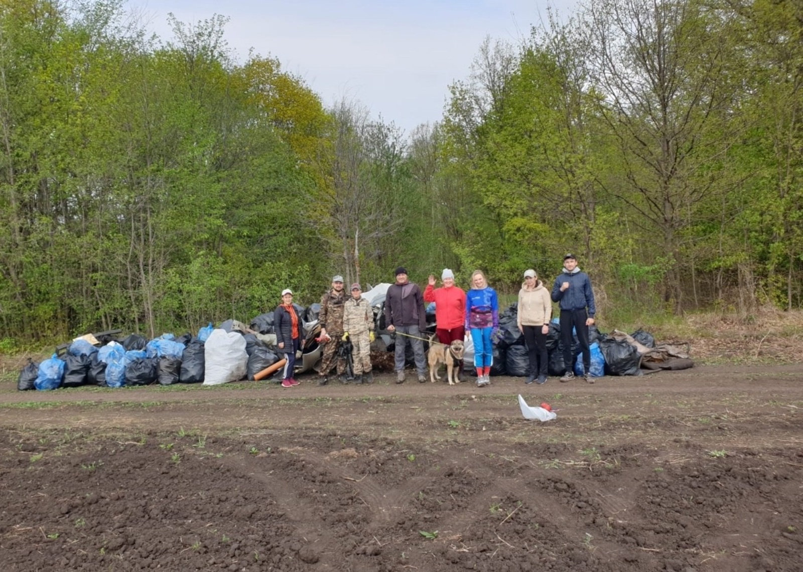 Жители Уфимского района создали экологический проект «Тропа здоровья»