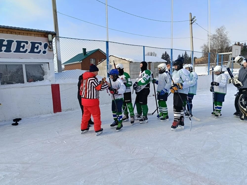 Хоккейные победы Уфимского района: бронза Кубка Уфы и золото в Михайловке