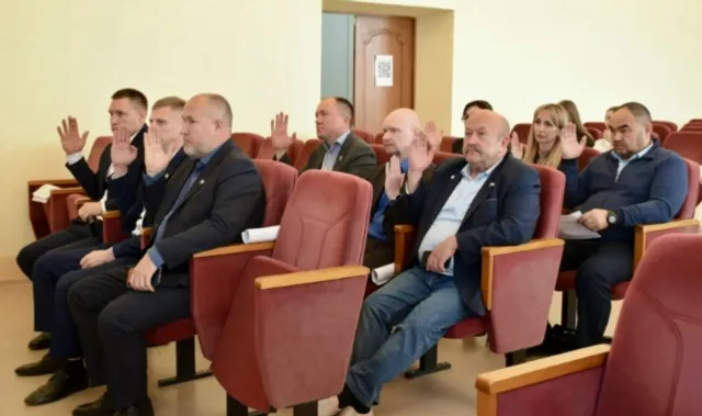Бюджет, земля и поддержка бойцов: итоги XX заседания Совета Уфимского района