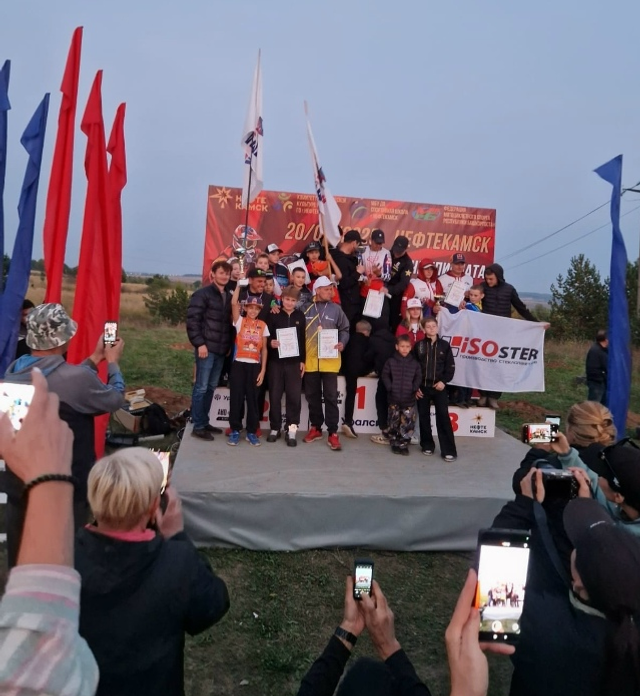 Команда спортшколы Уфимского района взяла серебро на мотокроссе в Нефтекамске