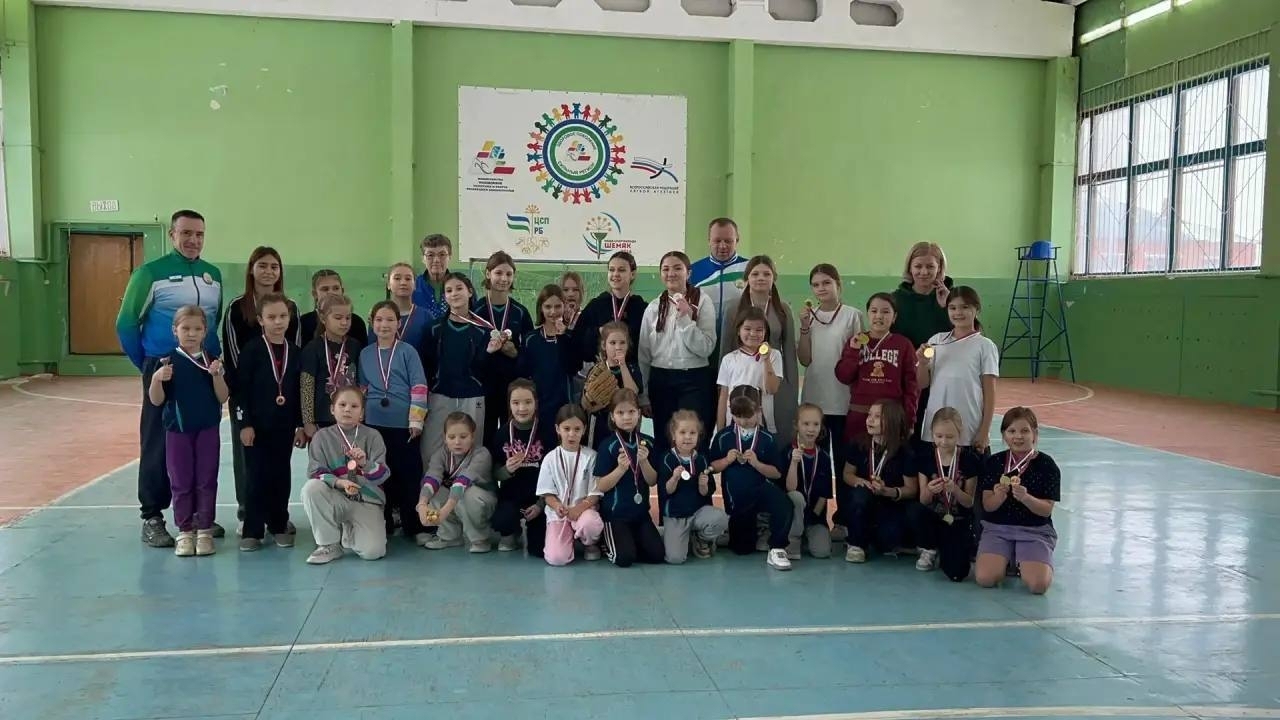 В Уфимском районе прошло первенство по софтболу