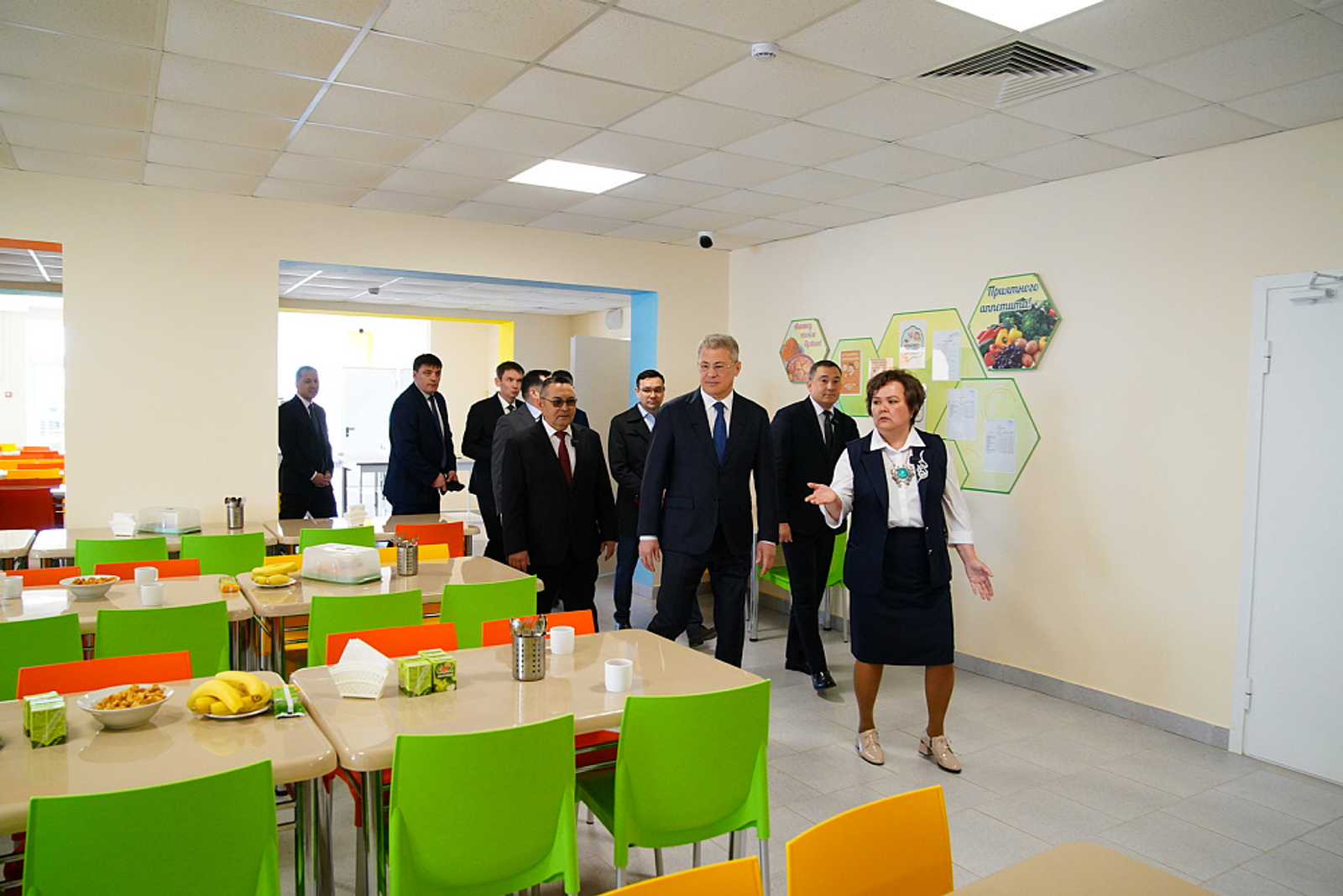 В Башкирии открыли полилингвальную школу-сад «Хазина»