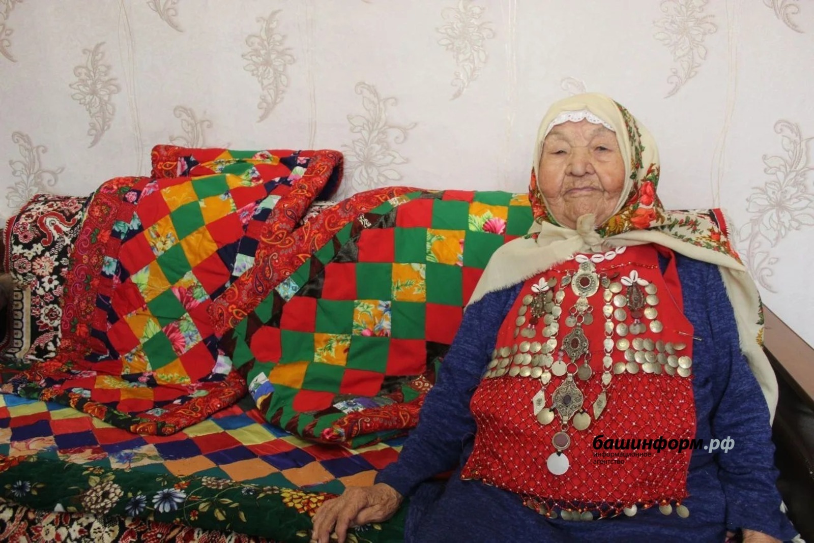 Владимир Путин поздравил долгожительниц из Башкирии