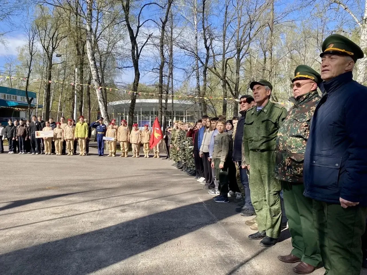 «Зарница 2.0» в Уфимском районе: 17 команд прошли военизированную эстафету