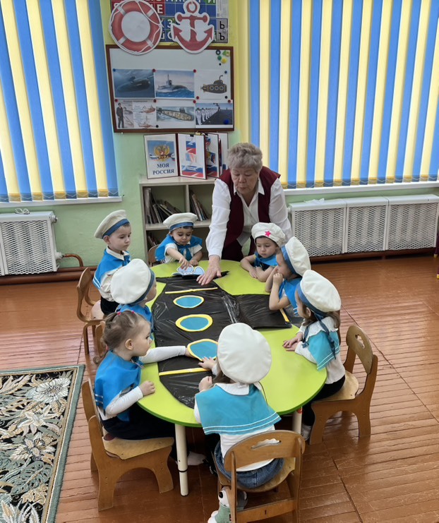 В детском саду Уфимского района отметили День моряка-подводника