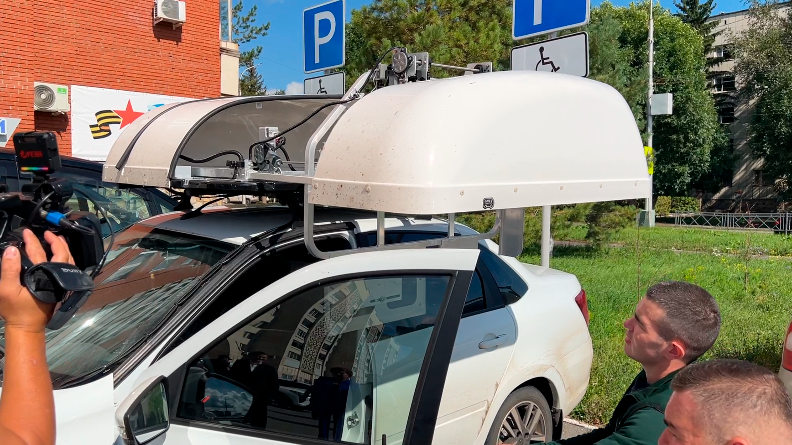 В Башкирии ветерану СВО адаптировали автомобиль для инвалидной коляски