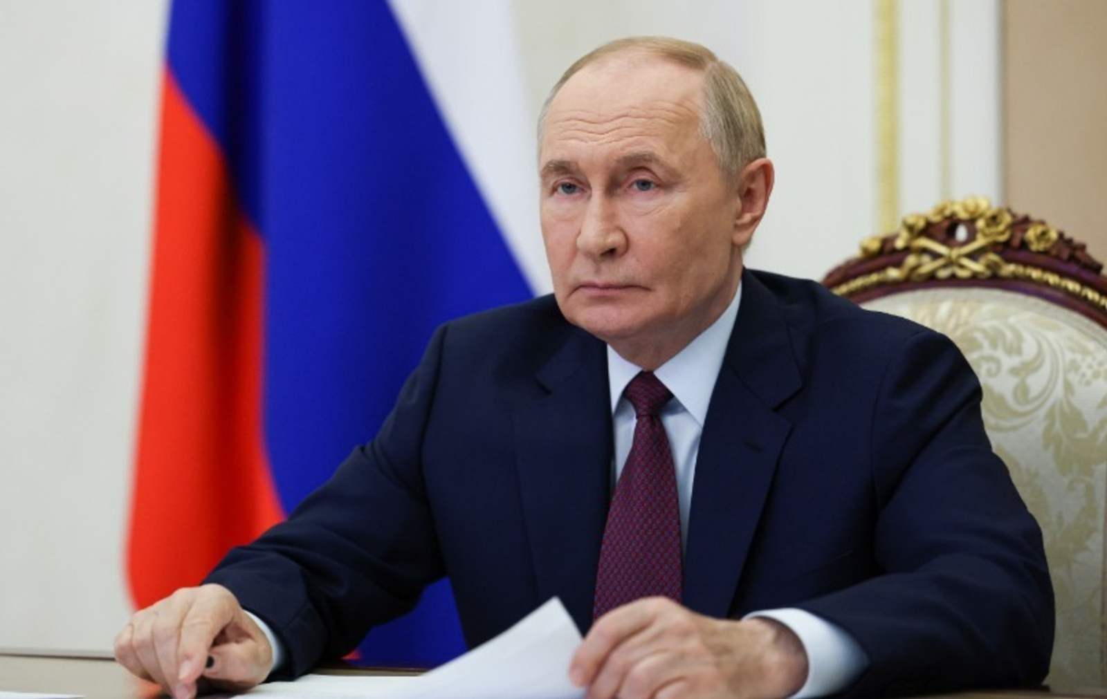 Владимир Путин снял возрастные ограничения с «земских» программ