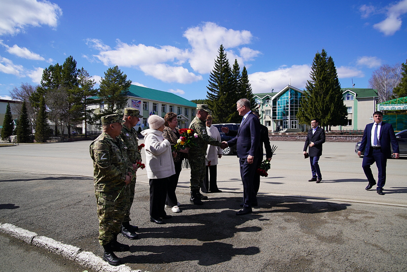 В Башкирии семьи погибших бойцов СВО получили награды их героев