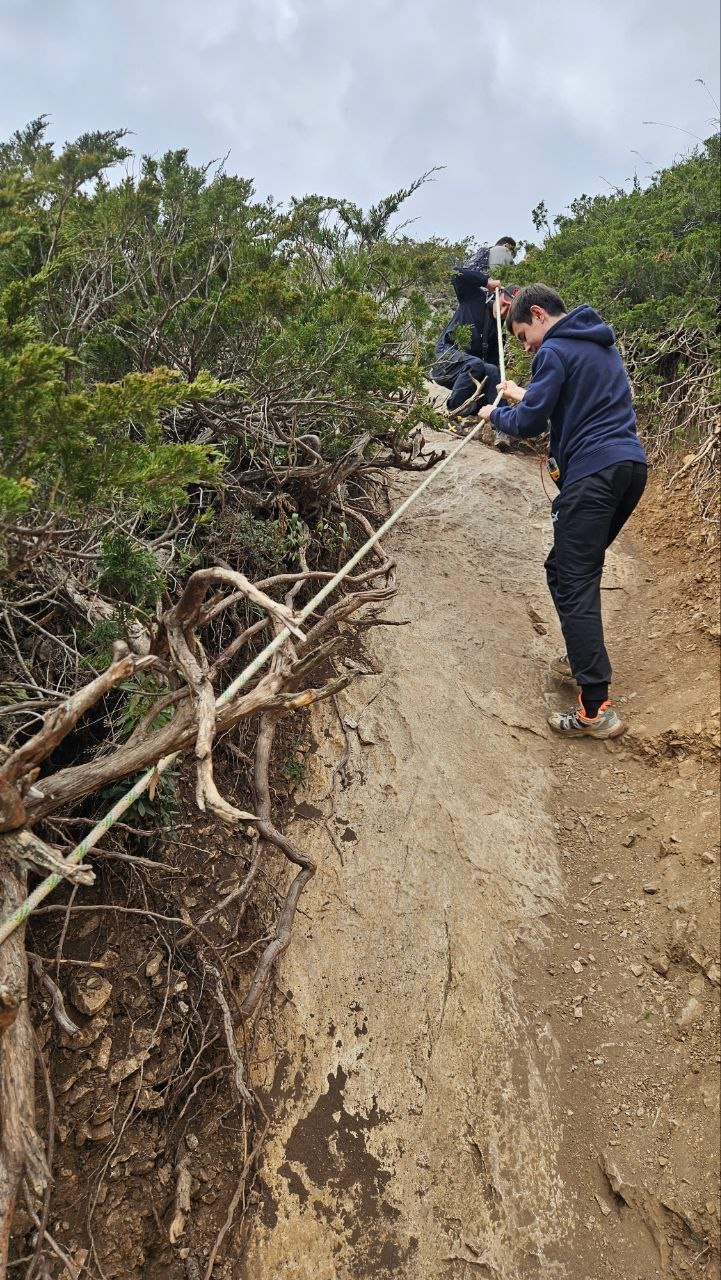 Учащиеся школы Уфимского района исследуют красоты Мурадымовского ущелья