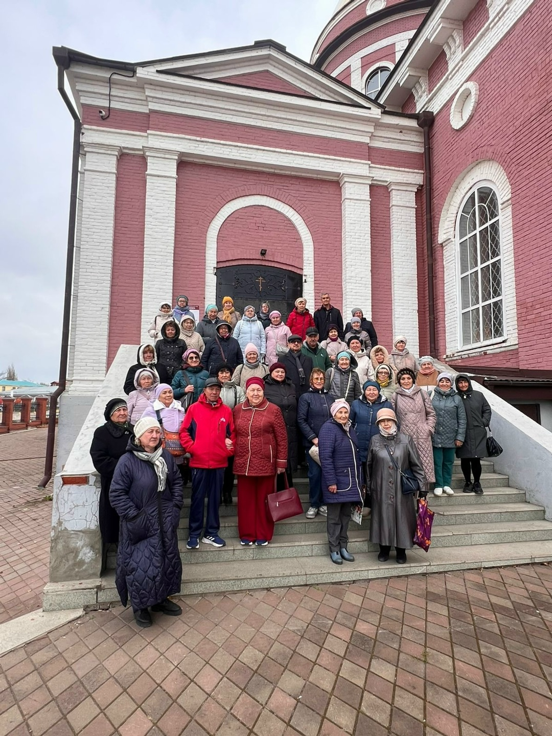 Пенсионеры Уфимского района посетили купеческий Бирск