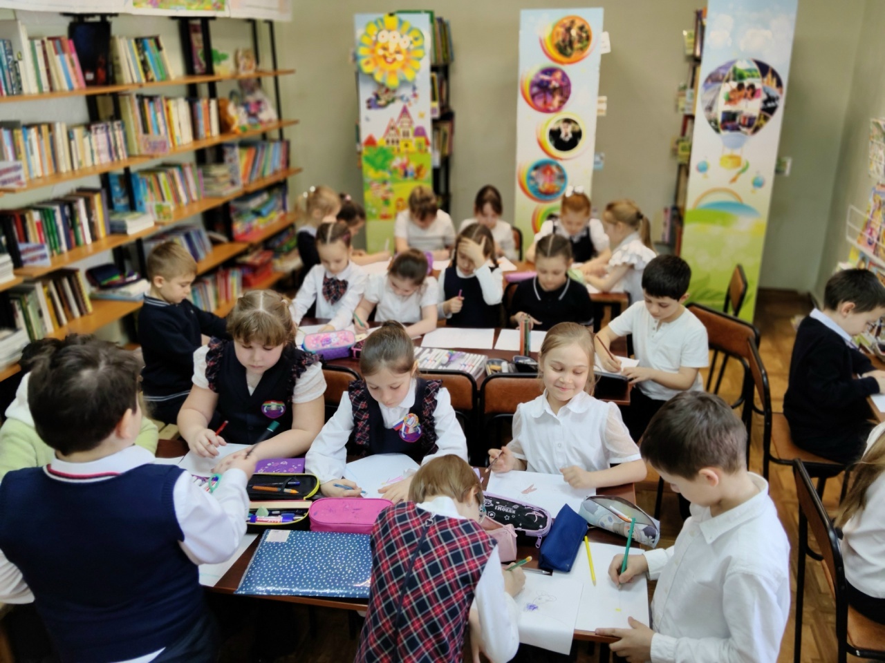 Игровая программа «Мы играем в сказку» прошла в Михайловской библиотеке