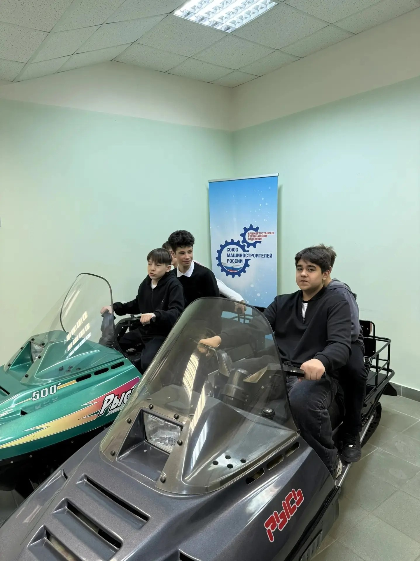 Учащиеся Авдона посетили ОДК-УМПО в рамках акции «Неделя без турникетов»