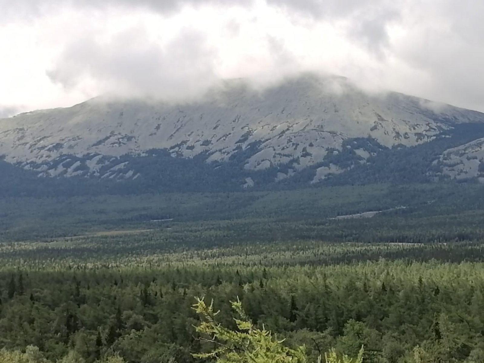 В Башкирии временно ограничили проезд автомобилей в природный парк «Иремель»