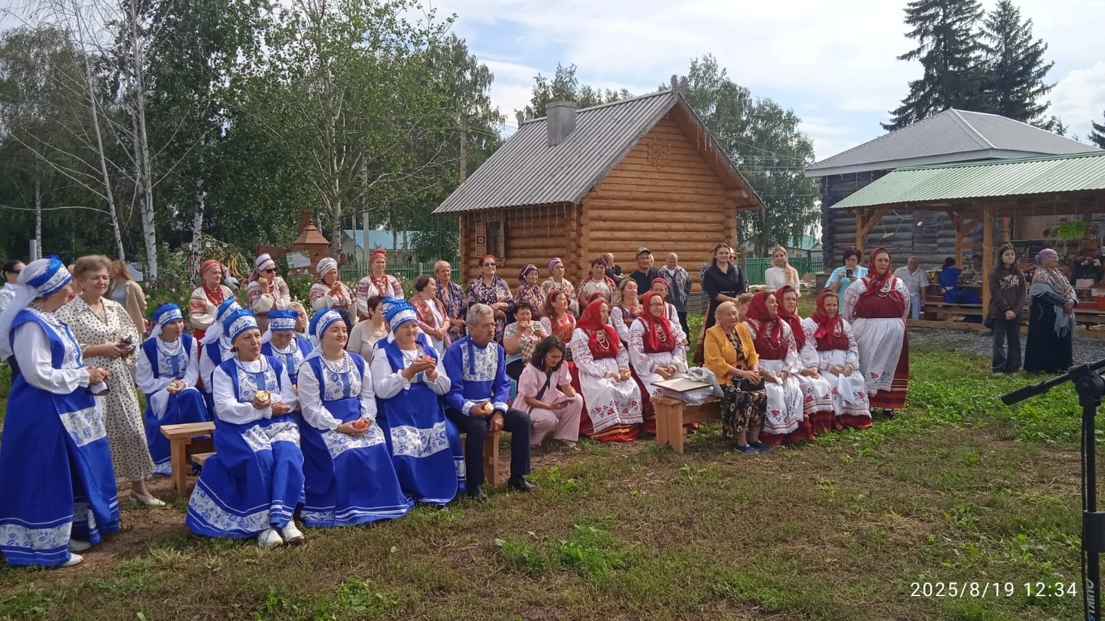 В Уфимском районе отпраздновали Яблочный Спас и годовщину Музея русской песни