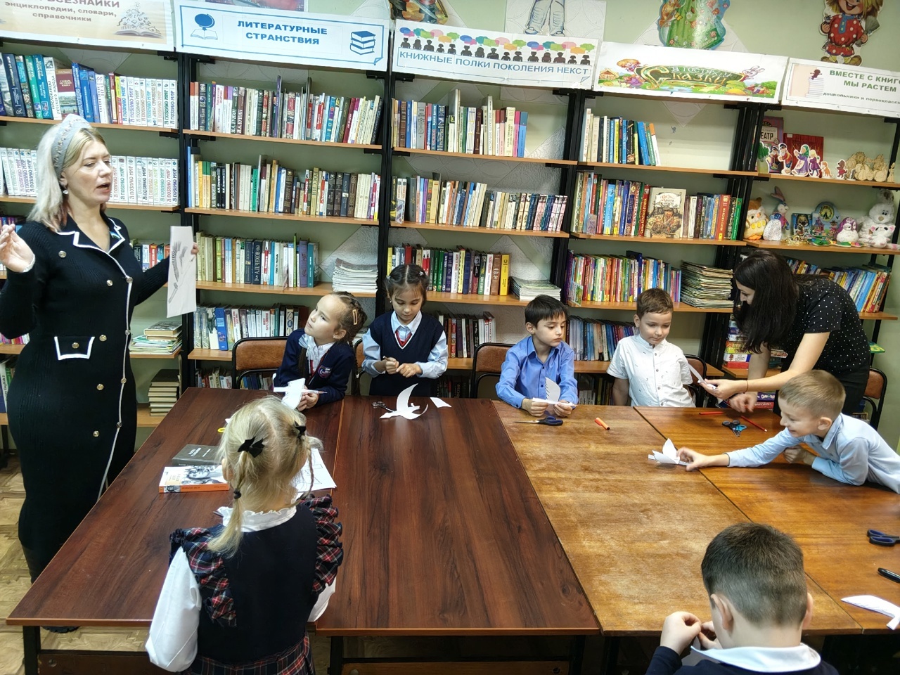 В библиотеке села Михайловка прошел час памяти «День белых журавлей»