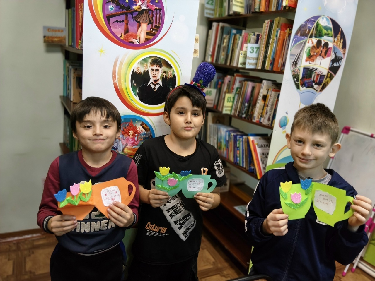 Юные жители Михайловки создали подарки для мам на творческом мастер-классе