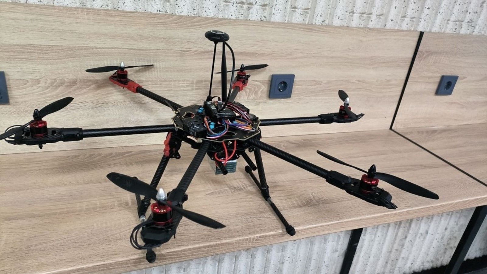 Студент из Стерлитамака получил полмиллиона рублей на дрон-истребитель борщевика