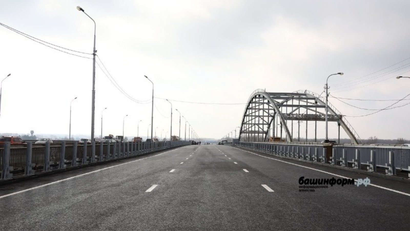 Движение по новому мосту через р. Белая в Уфе запущено