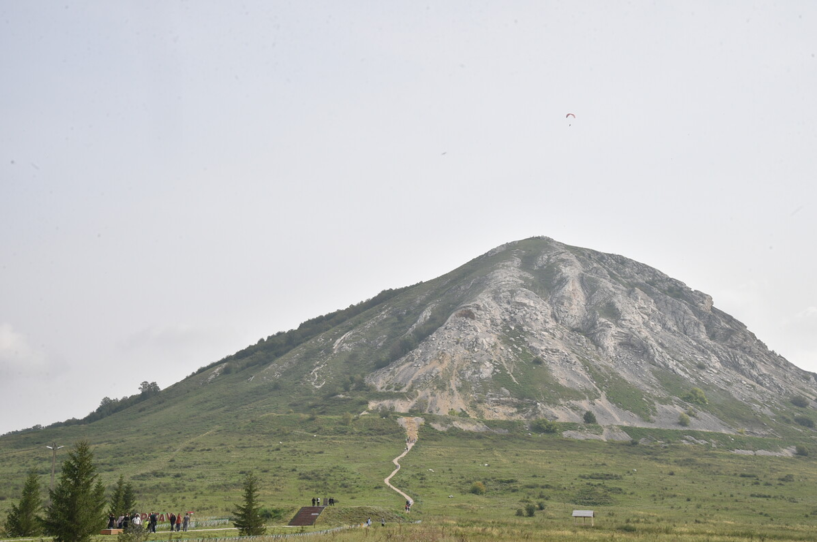 В геопарке «Торатау» прошел экологический субботник