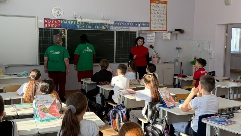 В ЦО «Знание» села Зубово прошел урок мужества