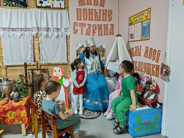 В детских садах Уфимского района прошли занятия «Колыбельные страны»