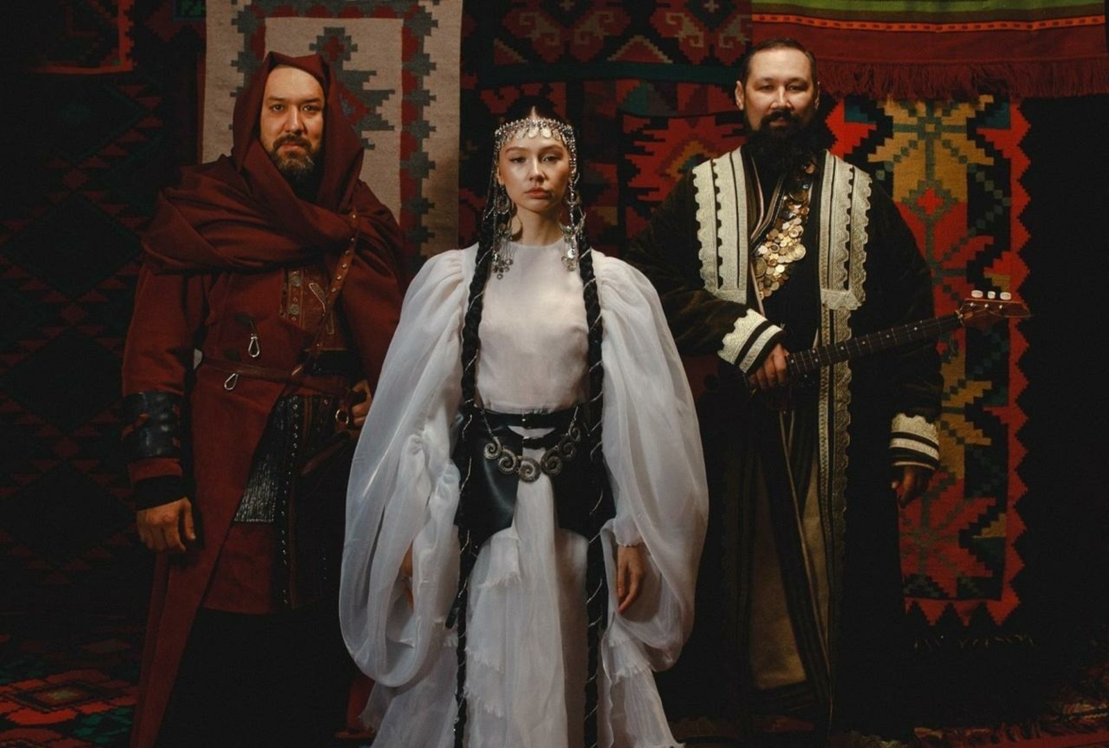 Башкирская группа AY YOLA стала лучшей поп-группой года на премии «Виктория»