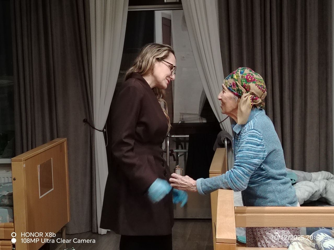 Школьники Уфимского района собрали новогодние подарки для подопечных хосписа