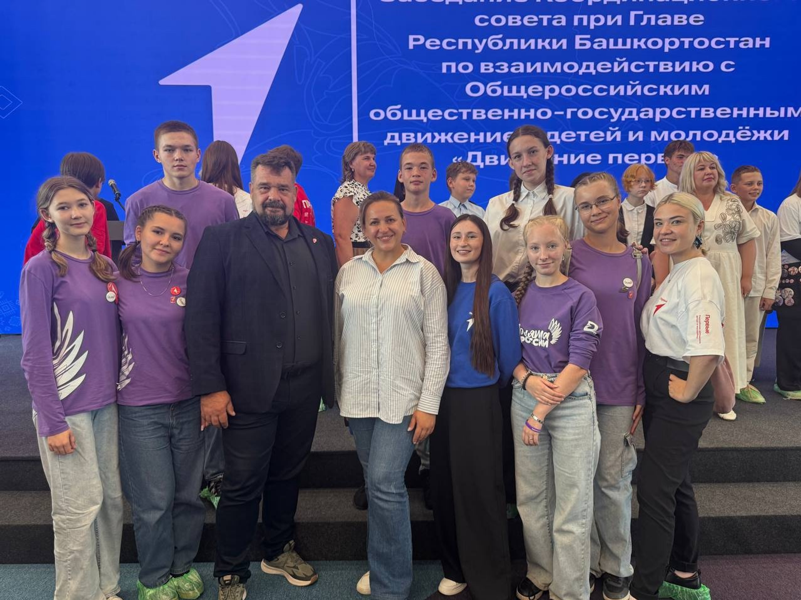 Школьники Уфимского района встретились с Радием  Хабировым