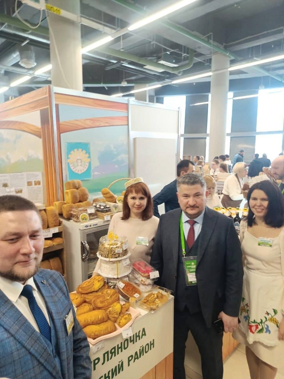 Предприятия Уфимского района принимают участие в международной выставке «АгроКомплекс»