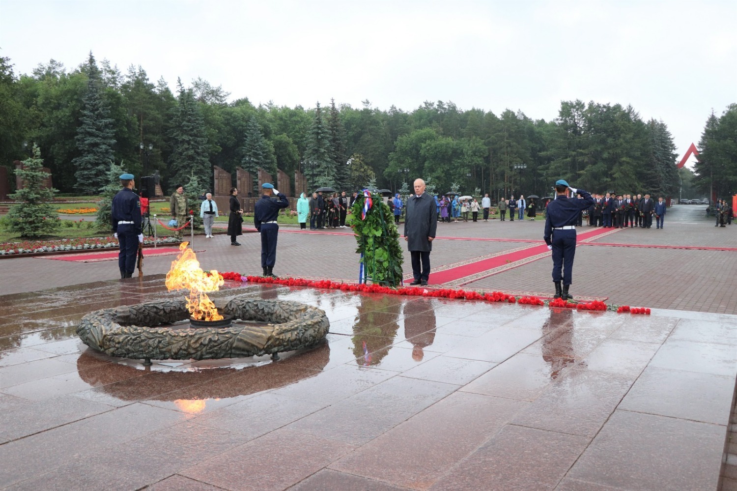 В столице Башкирии почтили память погибших в годы Великой Отечественной войны