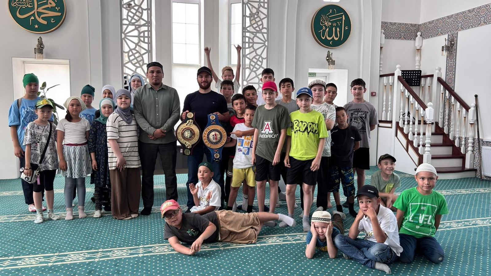 Чемпион Европы и Азии по боксу встретился с молодежью Уфимского района