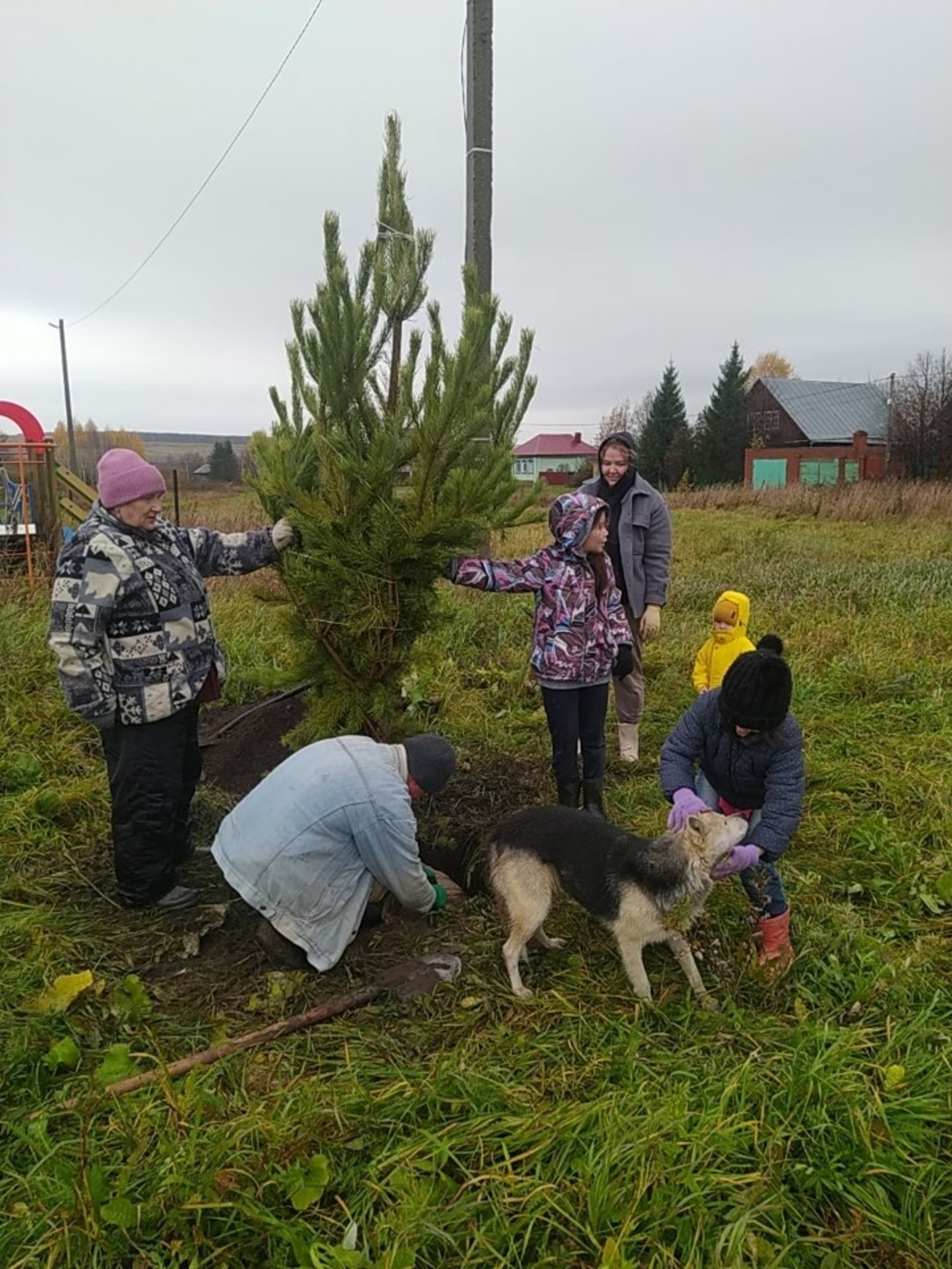 В деревне Крючевка Уфимского района прошел субботник