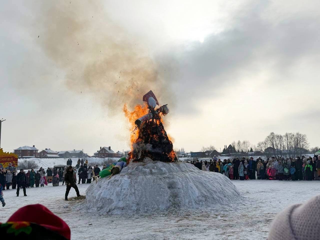 В селе Зубово прошли народные гуляния под названием «Богатырская Масленица»