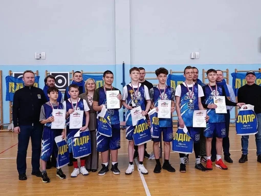 Баскетболисты Уфимского района взяли золото на турнире памяти Жириновского