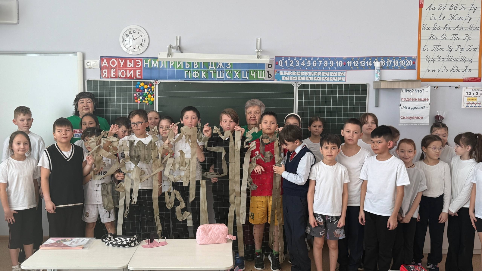 В ЦО «Знание» села Зубово прошел урок мужества