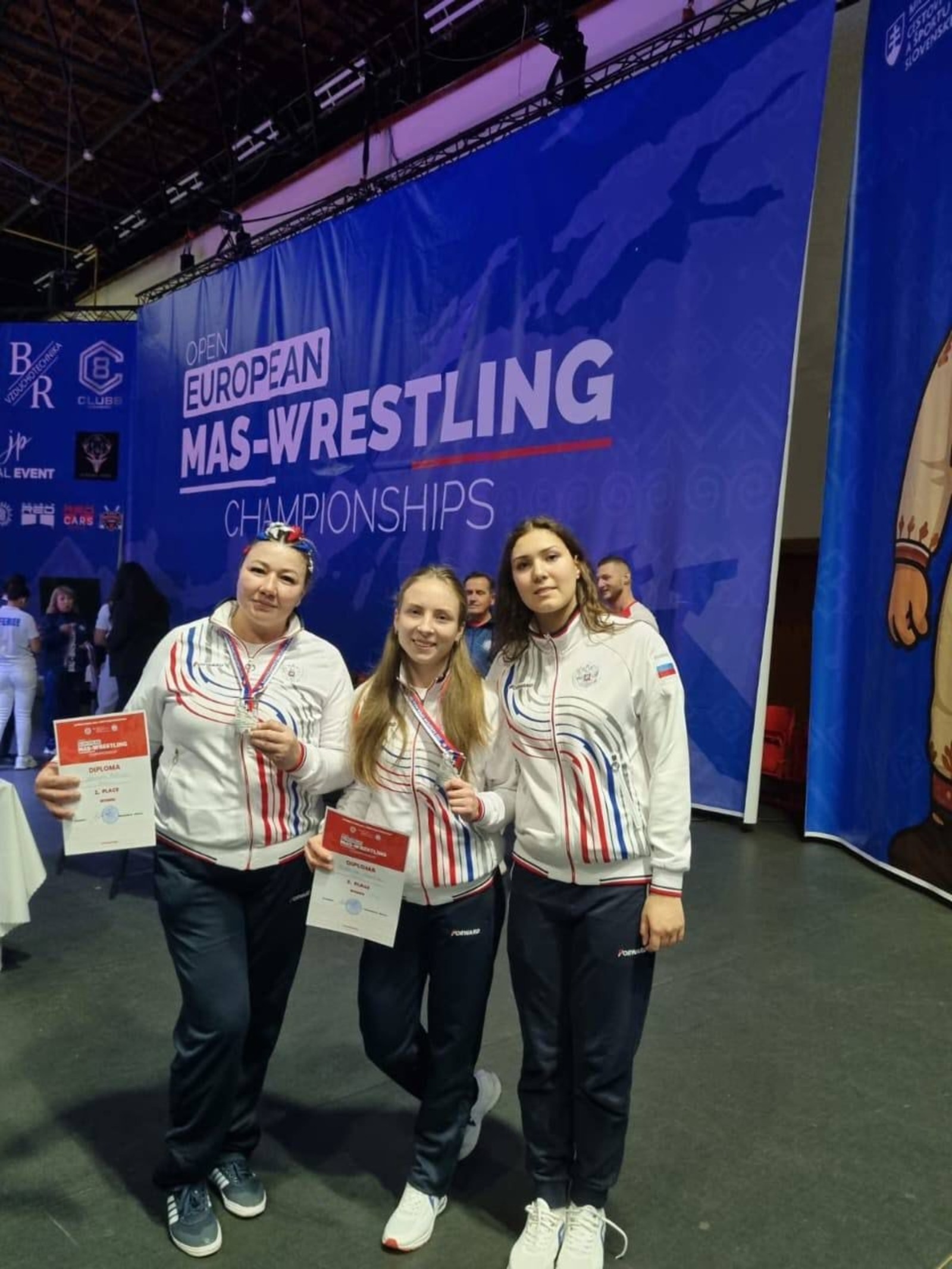 Спортсменка из Башкирии завоевала серебро на чемпионате Европы по мас-рестлингу